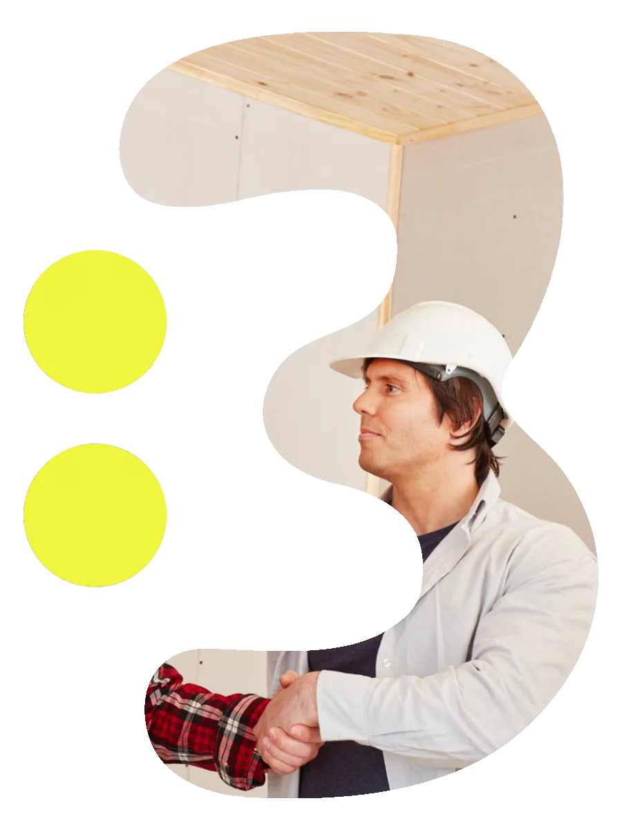 Handwerker mit Bauhelm und Handschlag – Unterstützer der b:work-Community